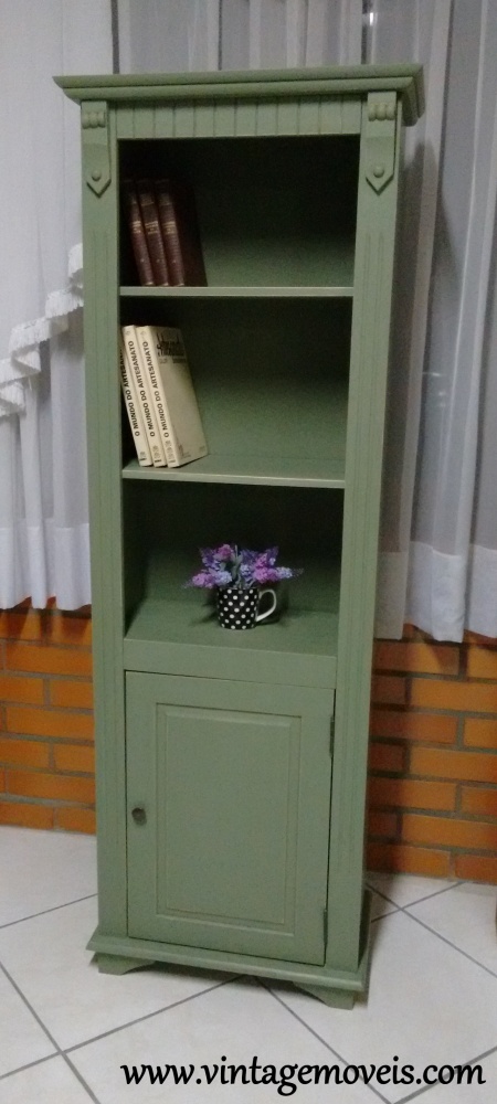 Estante Livreiro c. Porta Verde Musgo Envelhecido (0,60L x 0,35P x 1,75A)